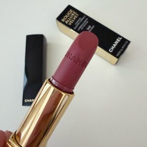 NWT Chanel Rouge Allure Velvet Luminous Matte 548 Abstrait Holiday Edition